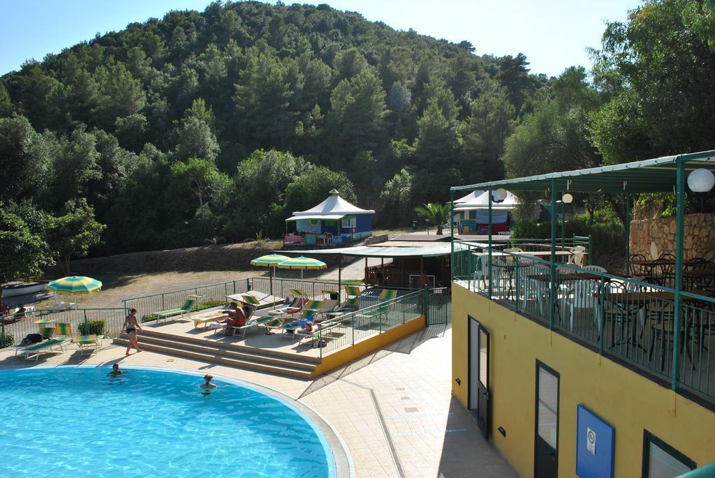 Camping Village Canapai Rio Marina Exteriör bild